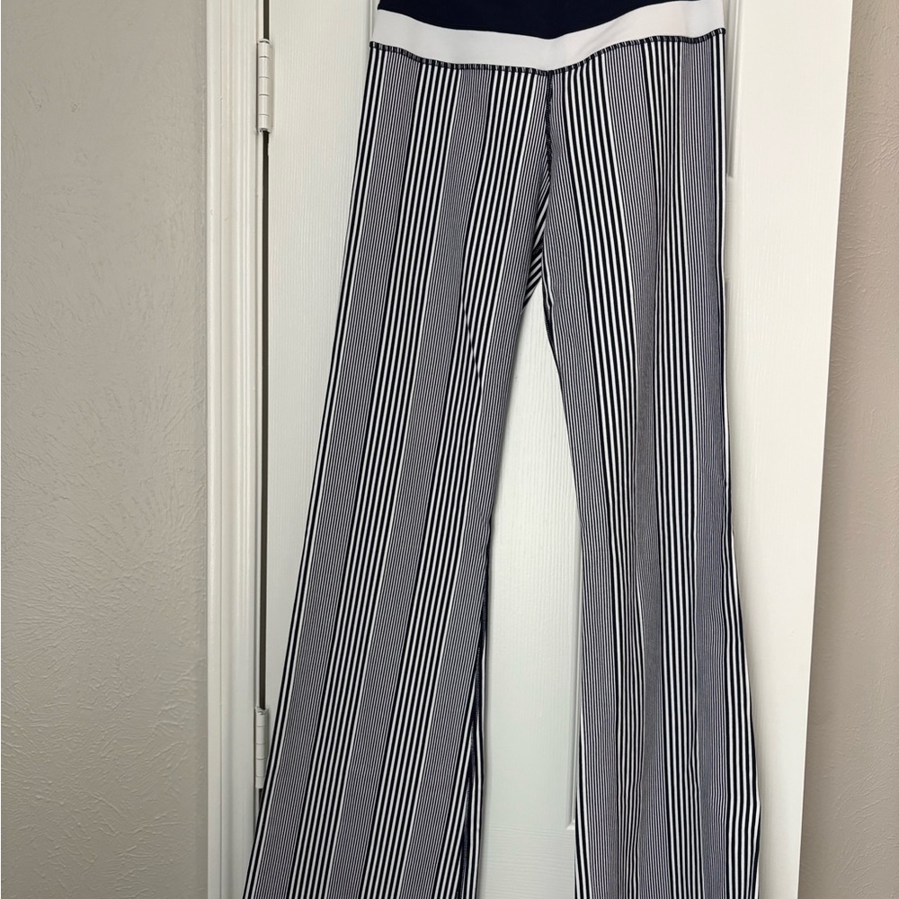 Lululemon navy and White Striped Flare leggings *RARE*